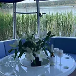 Caravana Juliana - Glamping Swaderki