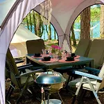 Caravana Juliana - Glamping Swaderki