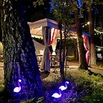 Luxussátor Caravana Juliana - Glamping Swaderki