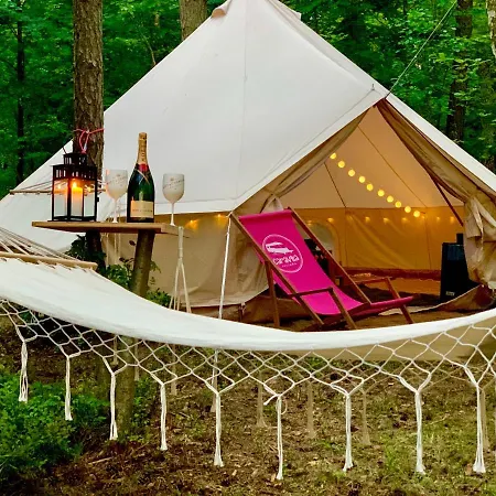 Caravana Juliana - Glamping Luxury tent Swaderki