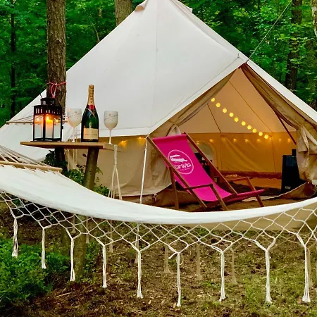 Caravana Juliana - Glamping Luxussátor Swaderki