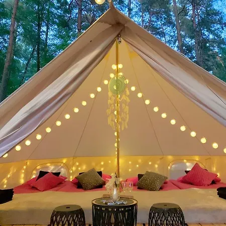 Caravana Juliana - Glamping Luxury tent Swaderki