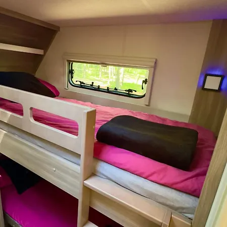 Caravana Juliana - Glamping * Swaderki